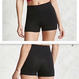 Grey and black biker shorts bundle